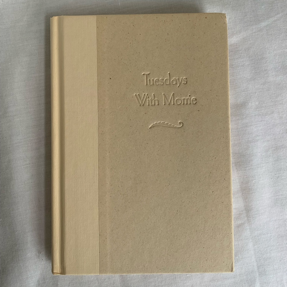 Tuesdays With Morrie by Mitch Albom Like-New Condition (Hard cover book)